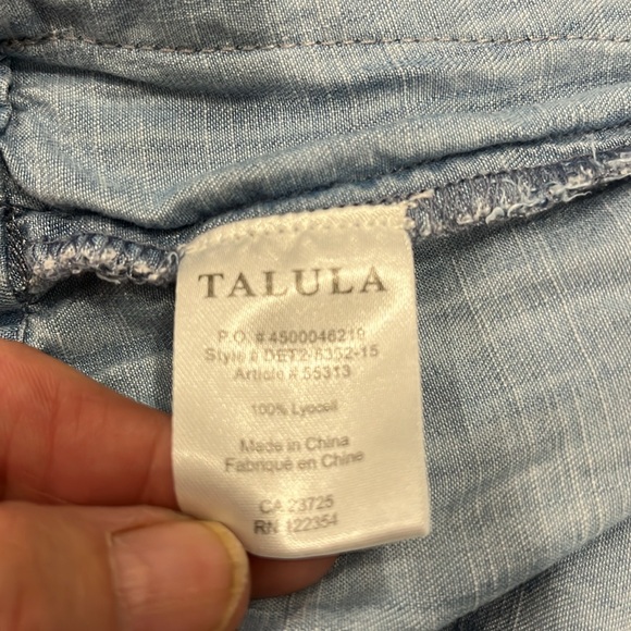 EUC Talulah of Aritzia chambray blue 10% lyocell jogger style jumpsuit - Picture 11 of 12